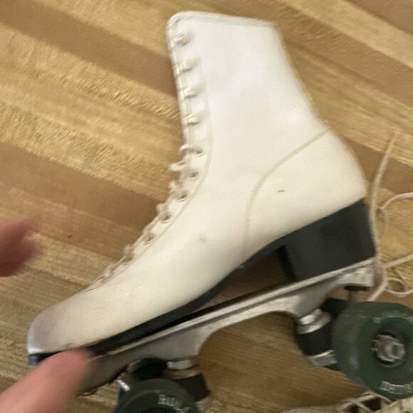 Vintage Roller Derby Skate Corp White Leather Ladies 9 1/2 Or 10?? - Picture 7 of 15